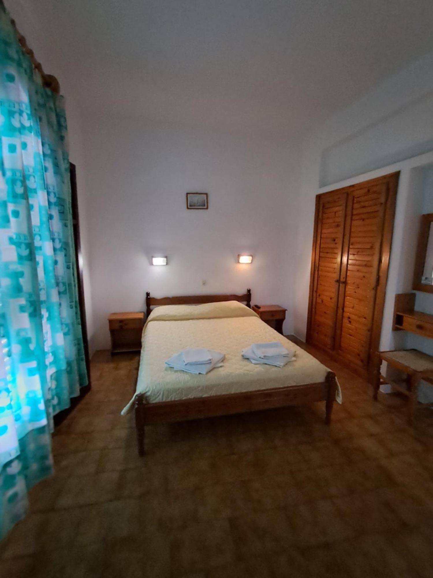 Camelia studios Città di Skiathos Esterno foto