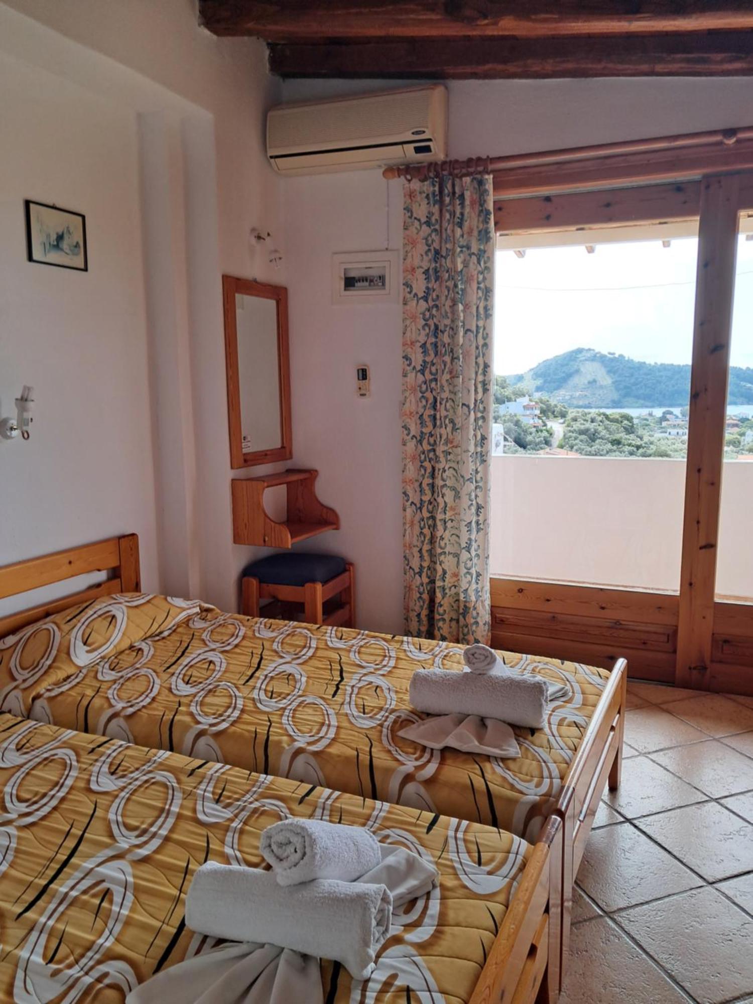 Camelia studios Città di Skiathos Esterno foto